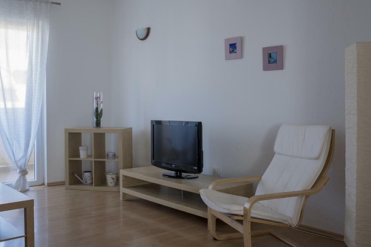 Apartment Karin Medulin Luaran gambar